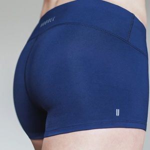 No BULL NWT 2” short deep navy Large